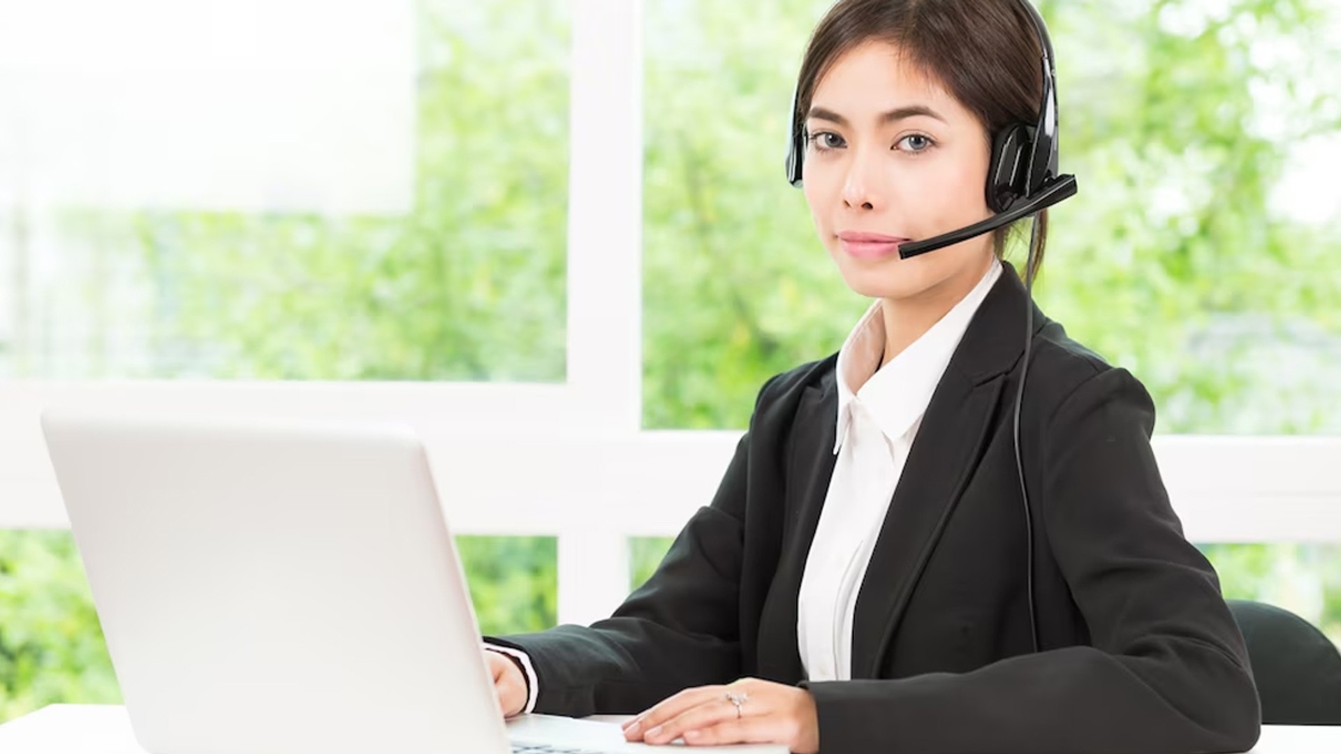 Hình ảnh trung tâm hỗ trợ khách hàng W69 chuyên nghiệp